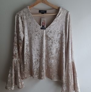 Crushed velvet top